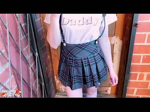❤️ Schoolgirl Sikini derinden Sucks ve sınıflar yerine sikikleri. ❌ Porno fb bizde ❤