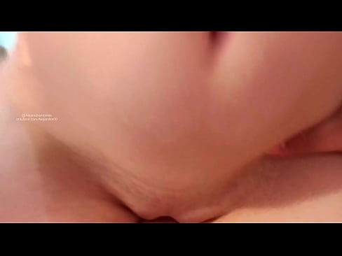 ❤️ Ablamın odasında uyuyorum ve ben böyle uyandım ❌ Porno fb bizde ❤